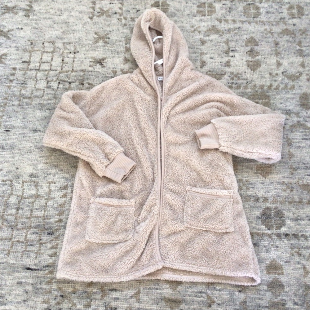 Koolaburra by Ugg Portobello Beige Sherpa, Size M - Picture 3 of 4